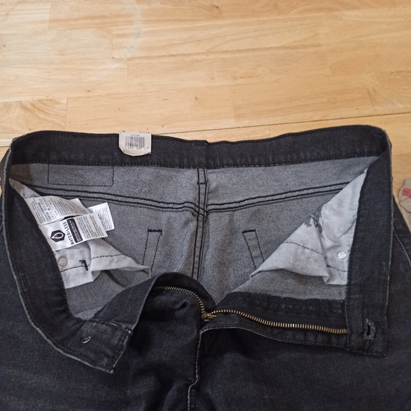 Levi's 511 SLIM STRETCH SITS BELOW WAIST SLIM FROM HIP TO ANKLE 36 x 32 - Picture 7 of 16